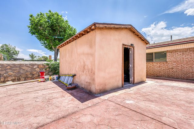11013 BOB STONE Dr Drive, El Paso, TX 79936
