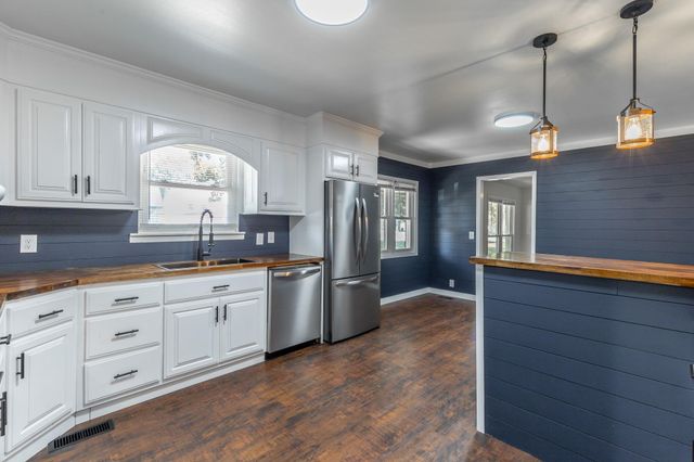 1807 Hamilton Avenue, South Pittsburg, TN 37380