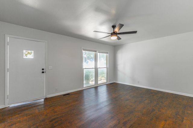 1807 Hamilton Avenue, South Pittsburg, TN 37380