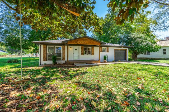 1807 Hamilton Avenue, South Pittsburg, TN 37380