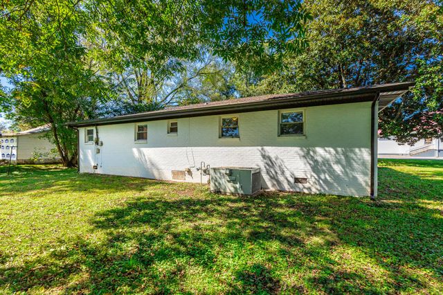 1807 Hamilton Avenue, South Pittsburg, TN 37380