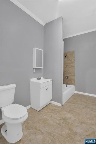 106 11th Street, Newark, NJ 07107