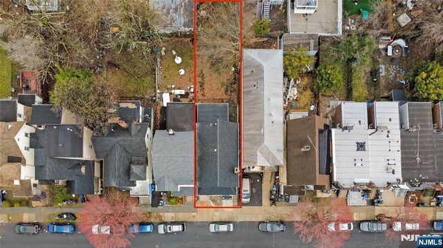 106 11th Street, Newark, NJ 07107