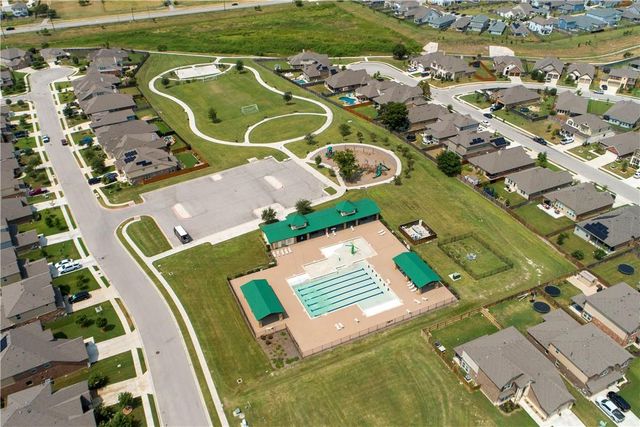 8048 Bassano DR, Round Rock, TX 78665