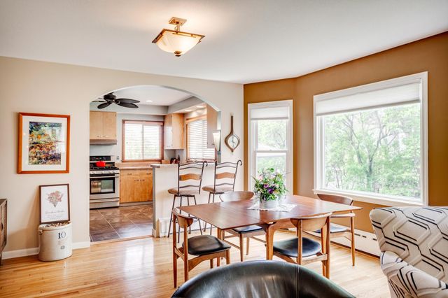 129 Melbourne Avenue SE, Minneapolis, MN 55414