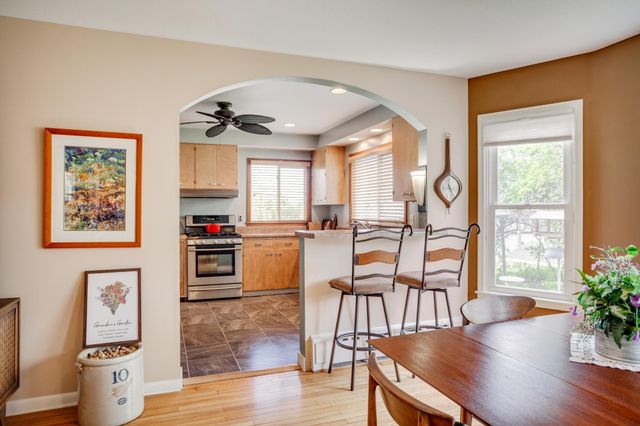 129 Melbourne Avenue SE, Minneapolis, MN 55414