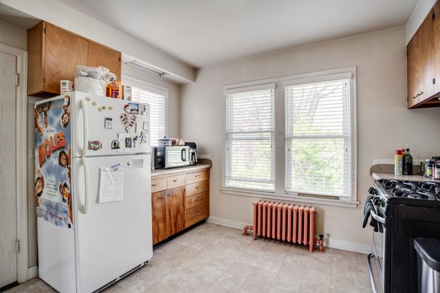 129 Melbourne Avenue SE, Minneapolis, MN 55414