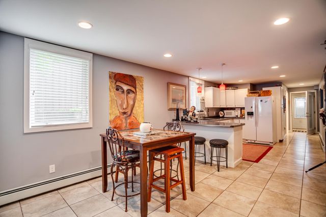 129 Melbourne Avenue SE, Minneapolis, MN 55414