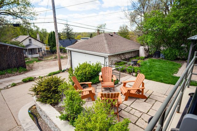 129 Melbourne Avenue SE, Minneapolis, MN 55414