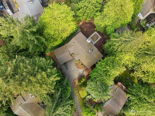9360 SE 68th, Mercer Island, WA 98040