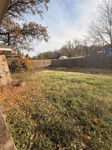 1220 Oak Valley, Denton, TX 76209