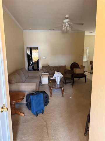 1220 Oak Valley, Denton, TX 76209