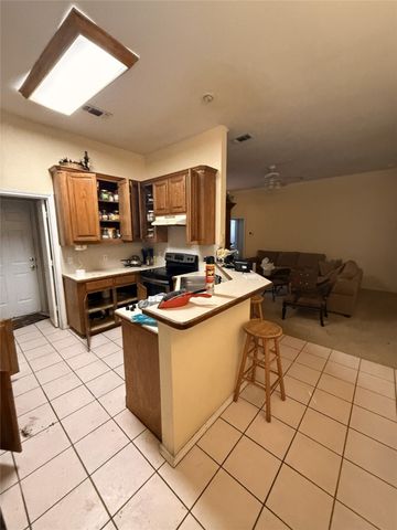 1220 Oak Valley, Denton, TX 76209