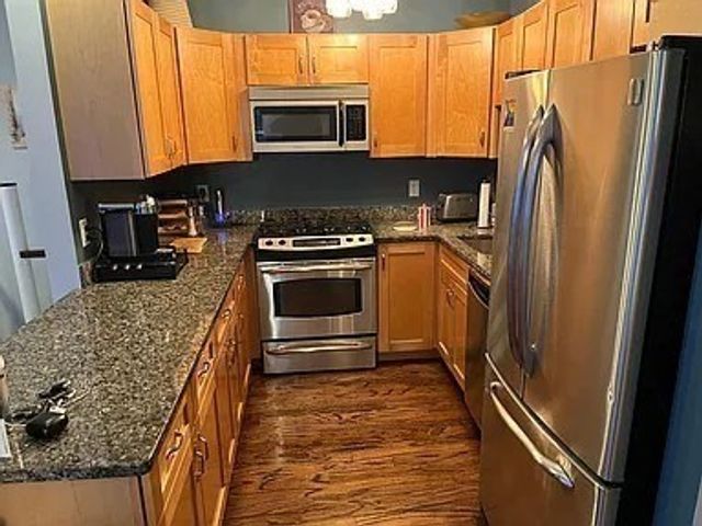 11 Whipple Ave 1, Boston, MA 02131