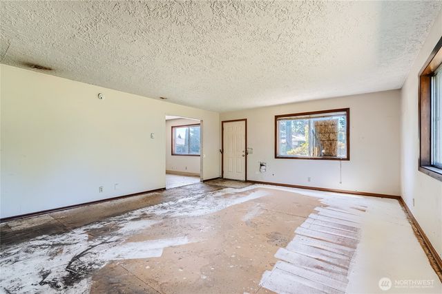8910 NE 82nd Street, Vancouver, WA 98662