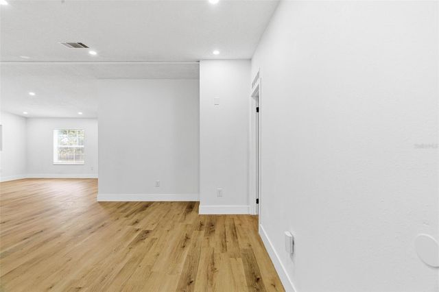 3906 FOX RIDGE BOULEVARD, Wesley Chapel, FL 33543