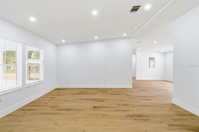 3906 FOX RIDGE BOULEVARD, Wesley Chapel, FL 33543