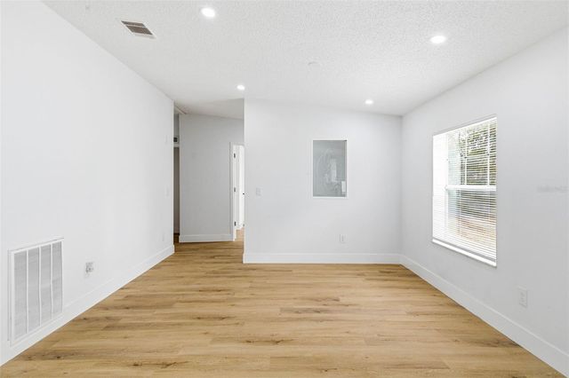 3906 FOX RIDGE BOULEVARD, Wesley Chapel, FL 33543