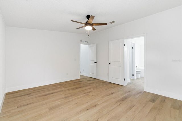 3906 FOX RIDGE BOULEVARD, Wesley Chapel, FL 33543