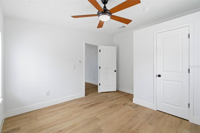 3906 FOX RIDGE BOULEVARD, Wesley Chapel, FL 33543