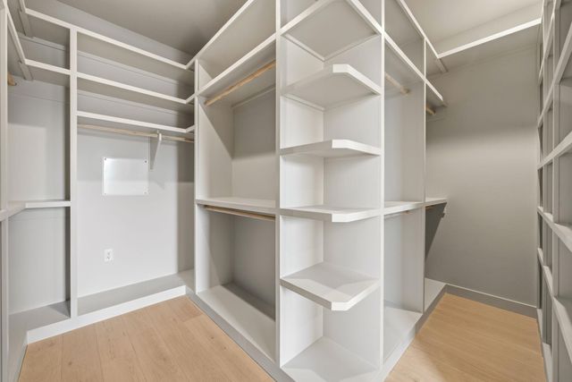 1403 Barton Hills Dr 3, Austin, TX 78704