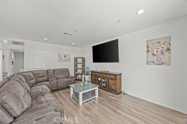 4620 Belleview Court, Jurupa Valley, CA 92509