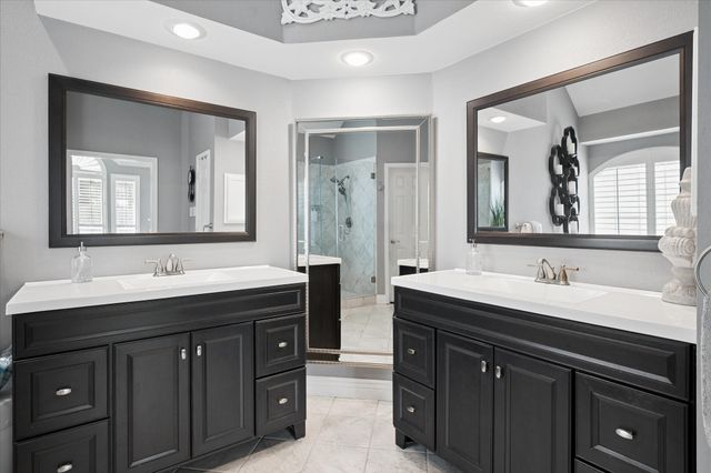 1913 Hartford Road, Grapevine, TX 76051