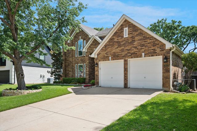 1913 Hartford Road, Grapevine, TX 76051