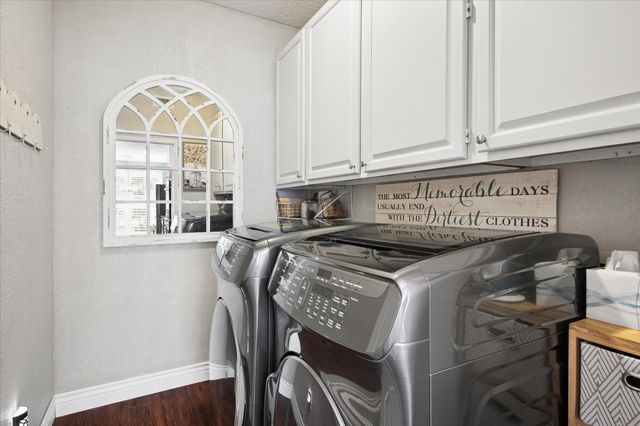 1913 Hartford Road, Grapevine, TX 76051