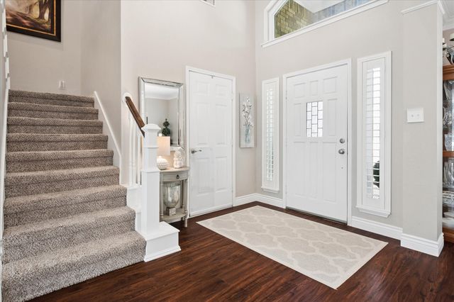 1913 Hartford Road, Grapevine, TX 76051