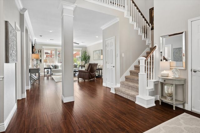 1913 Hartford Road, Grapevine, TX 76051