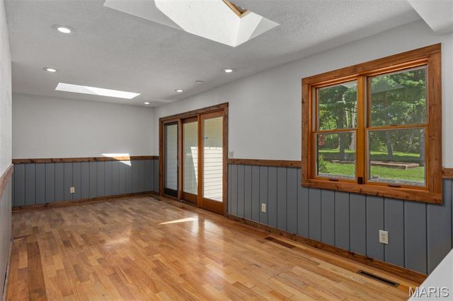 12884 Route 108, Carlinville, IL 62626