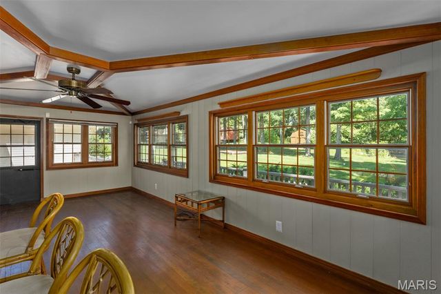 12884 Route 108, Carlinville, IL 62626