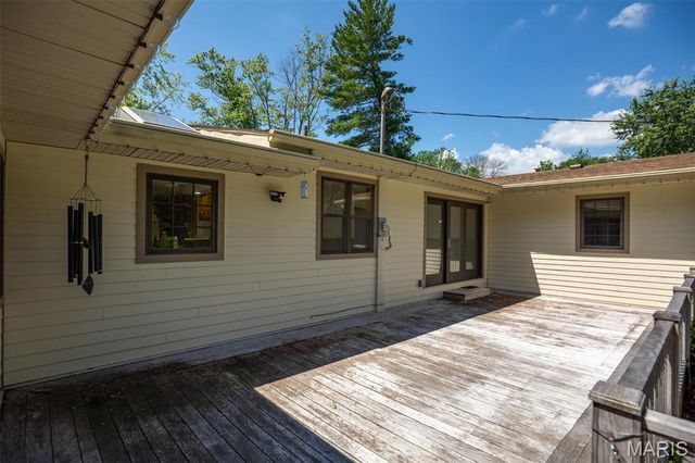 12884 Route 108, Carlinville, IL 62626