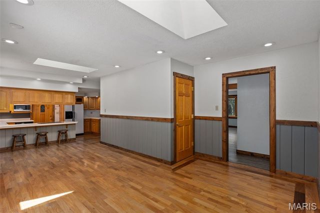 12884 Route 108, Carlinville, IL 62626