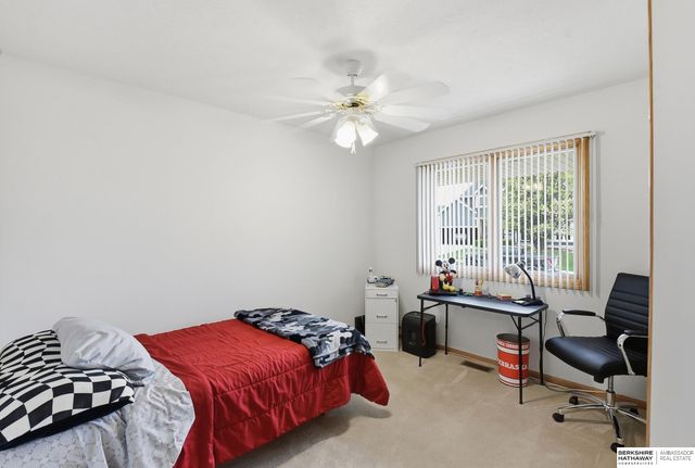 125 S 202nd Street, Elkhorn, NE 68022
