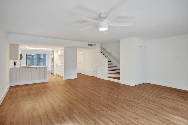 1330 NW 13TH Street 3, Boca Raton, FL 33486