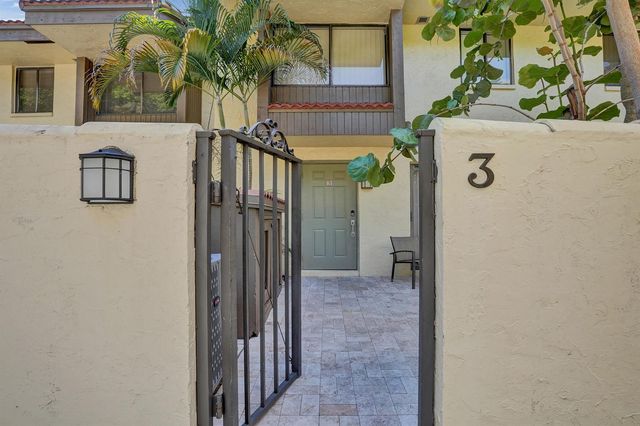 1330 NW 13TH Street 3, Boca Raton, FL 33486