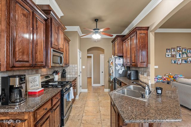 1311 Quincy Drive, Bossier City, LA 71111