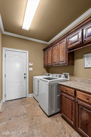 1311 Quincy Drive, Bossier City, LA 71111