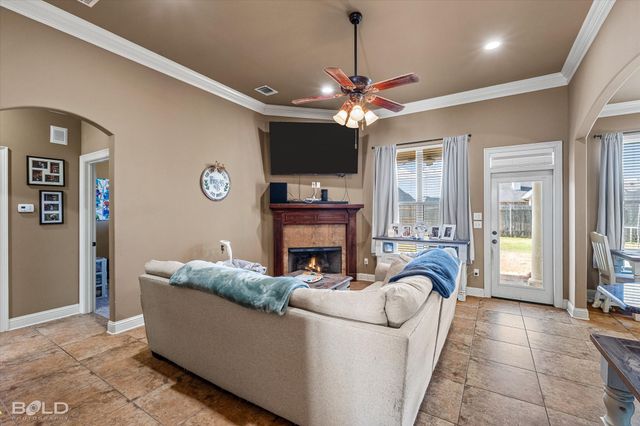 1311 Quincy Drive, Bossier City, LA 71111