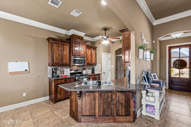 1311 Quincy Drive, Bossier City, LA 71111