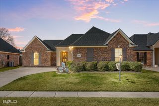 1311 Quincy Drive, Bossier City, LA 71111