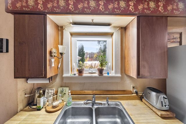 7767 MAPLE Street, Fairview, PA 16415