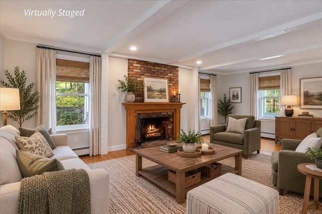 7 Scott Hill Rd, Ipswich, MA 01938