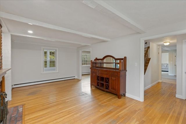 7 Scott Hill Rd, Ipswich, MA 01938