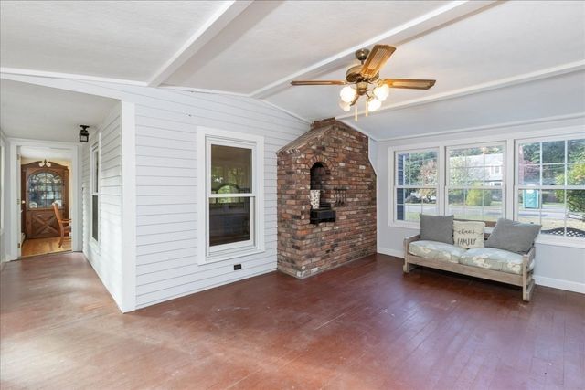 7 Scott Hill Rd, Ipswich, MA 01938