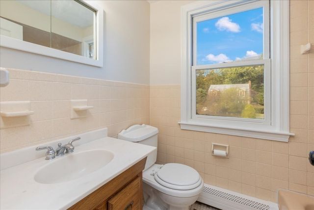 7 Scott Hill Rd, Ipswich, MA 01938