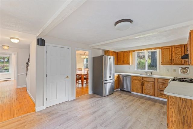 7 Scott Hill Rd, Ipswich, MA 01938