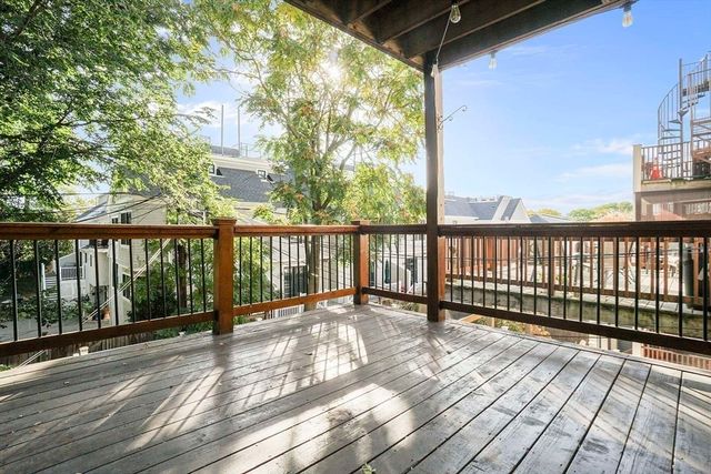 156 O St PH, Boston, MA 02127